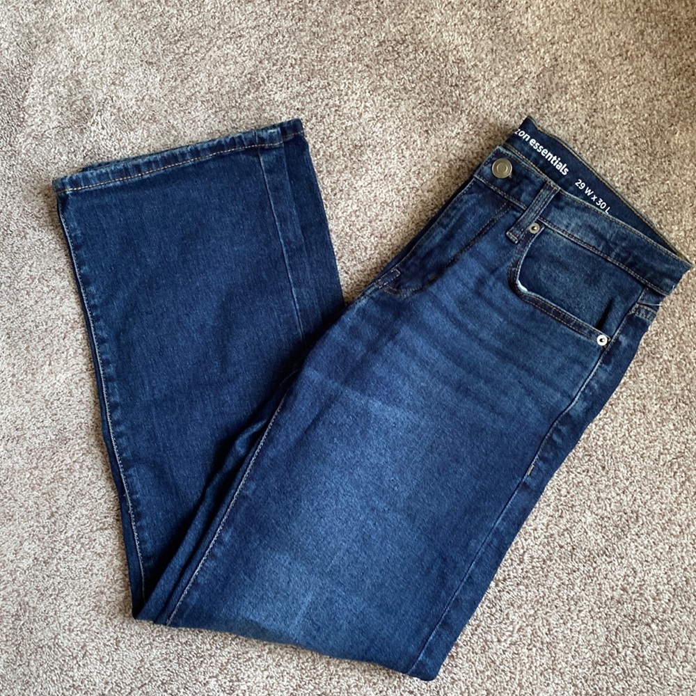 2/$20 Men’s Amazon Essentials straight leg five pocket blue jeans size 29W 30L